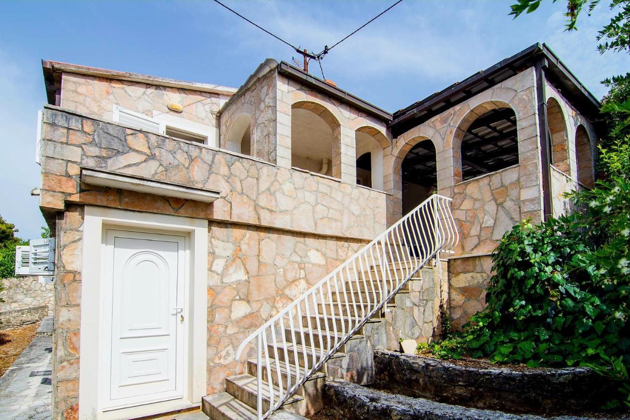 Beach House Сплітська Екстер'єр фото